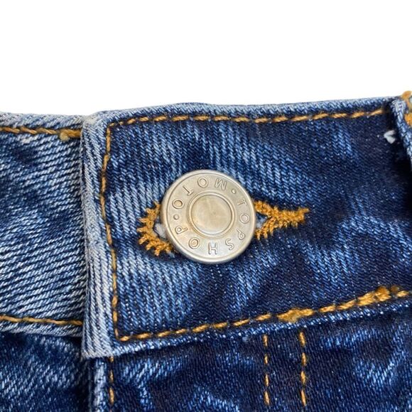 TOPSHOP Kiri Frayed High Waist Jean Shorts Size 6 - Picture 6 of 8